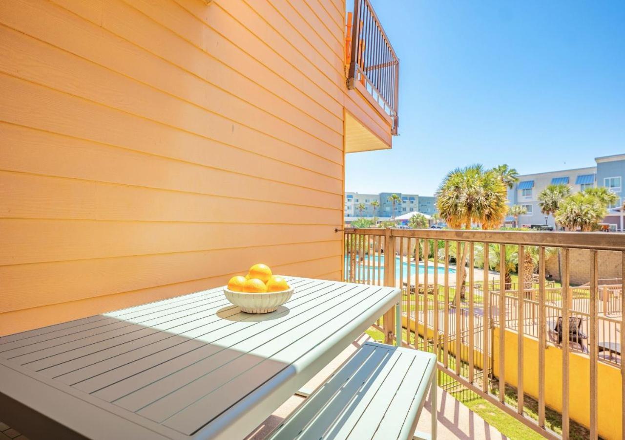 Poolside Paradise Galveston Eksteriør billede
